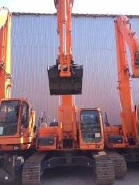 Doosan S225NLC-V 